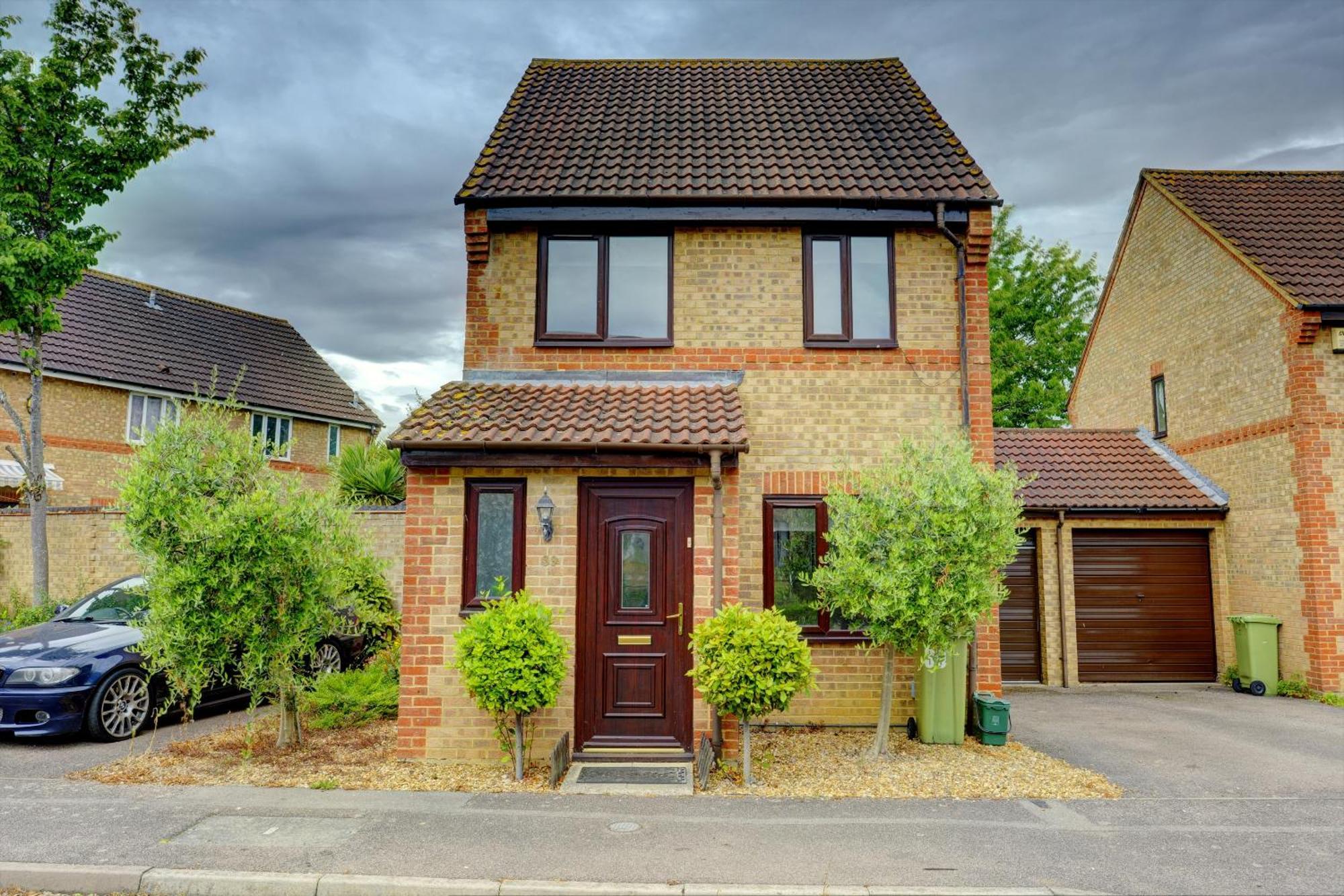 The Bernstein Executive House By Silva Short Lets & Serviced Accommodation Milton Keynes With Garden & Parking Wavendon Bagian luar foto